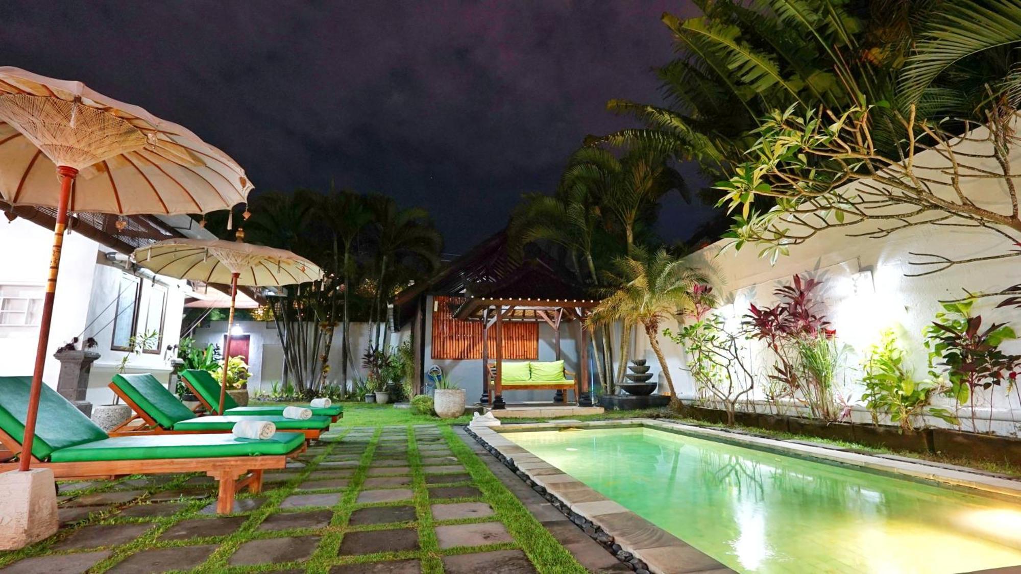 Villa Te Kawau Seminyak Esterno foto