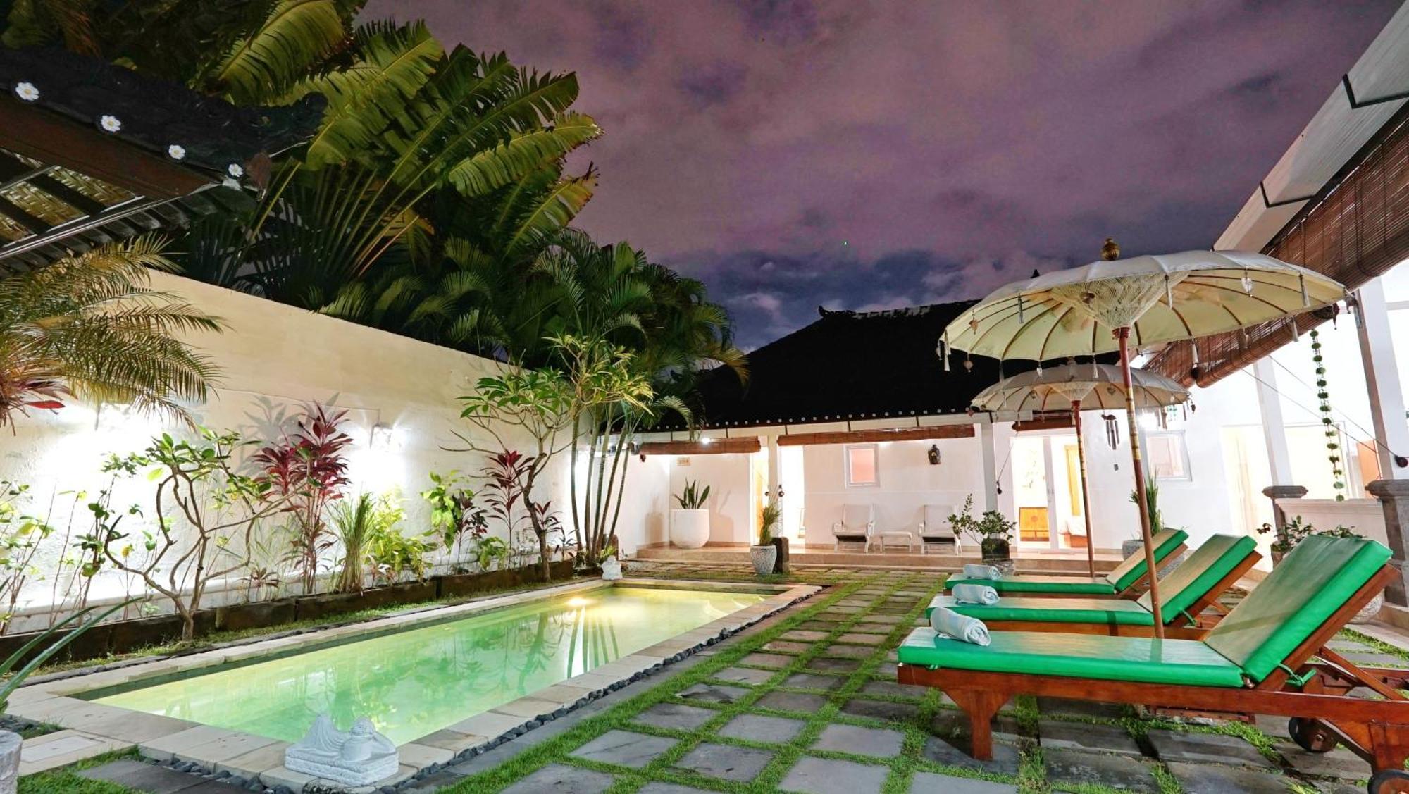 Villa Te Kawau Seminyak Esterno foto