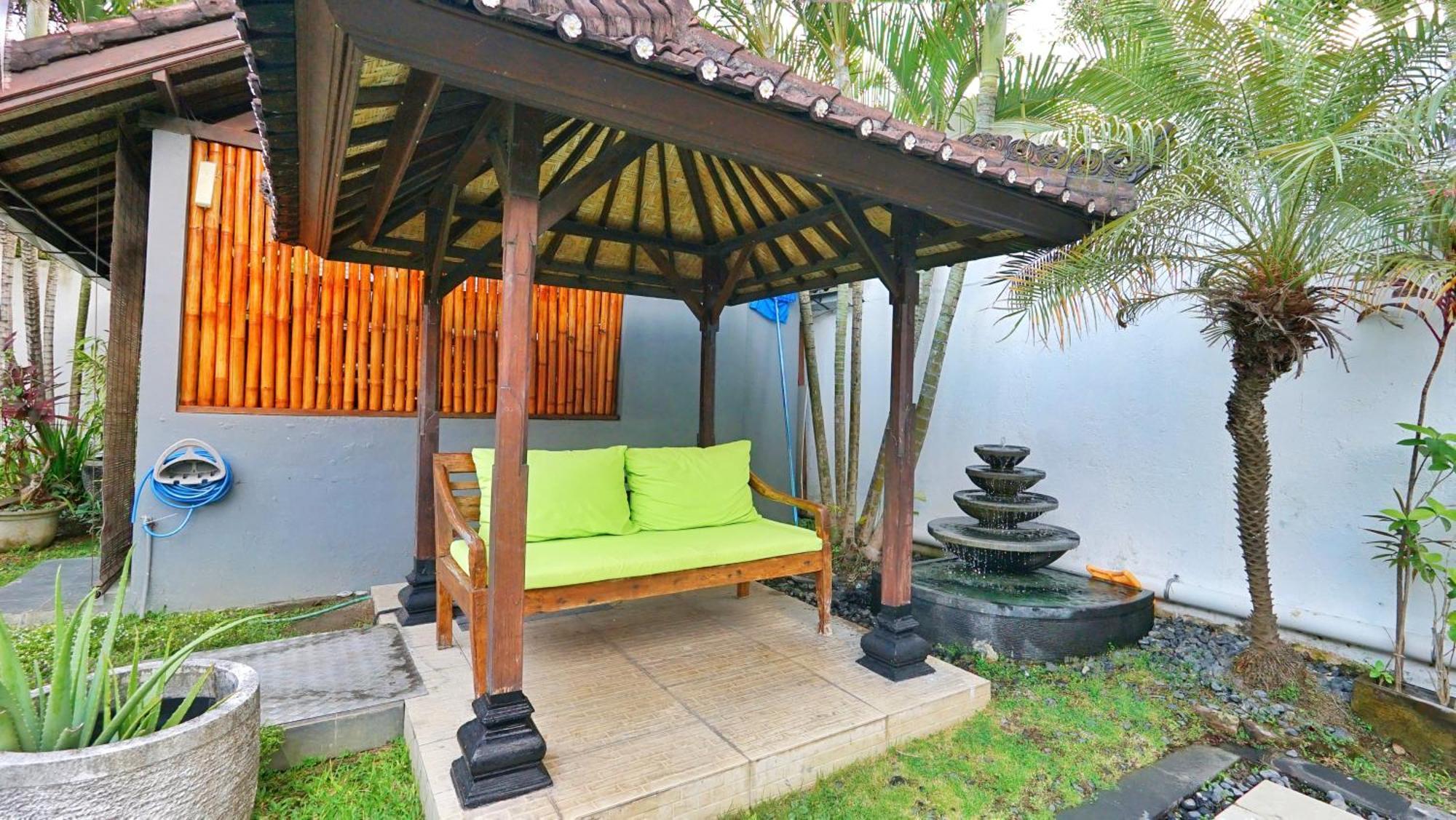Villa Te Kawau Seminyak Esterno foto